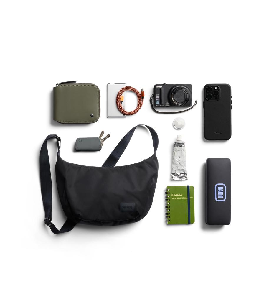 Bellroy Laneway Crescent Bag, 2.5L Capacity, Mini Shoulder Bag for Everyday Use, Interior and Exterior Pockets, Adjustable Strap, Amazing Storage