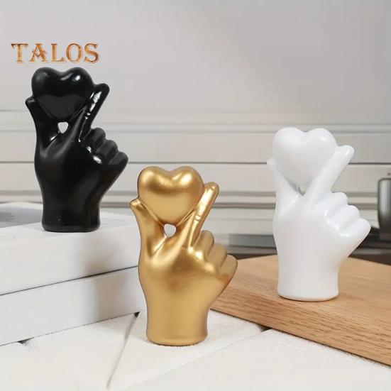 Фигурка с жестом в виде сердца, держащая сердце в руке, статуэтка из смолы, скульптура для дома, офиса, свадьбы, вечеринки, украшения рабочего стола, орнамент