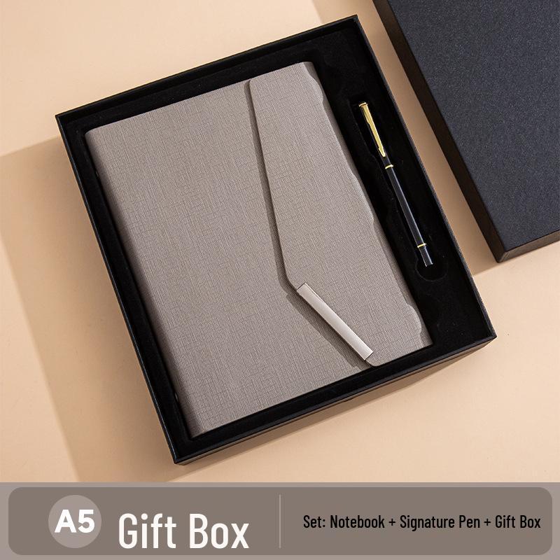 Подарочный набор: Бизнес-блокнот формата А5 в твердом переплете: Многоразовый трехскладной сменный лист, Сувенир на заказ.