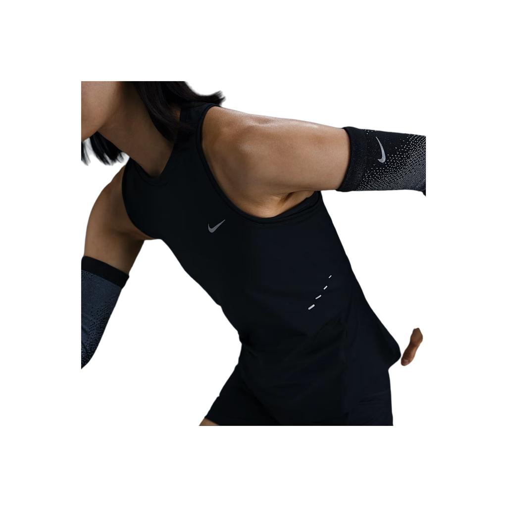 Nike Swoosh Dri-Fit Swift Удобный Мягкий Универсальный Быстросохнущий Майка для Бега Женские Топы Черный HQ0621-010