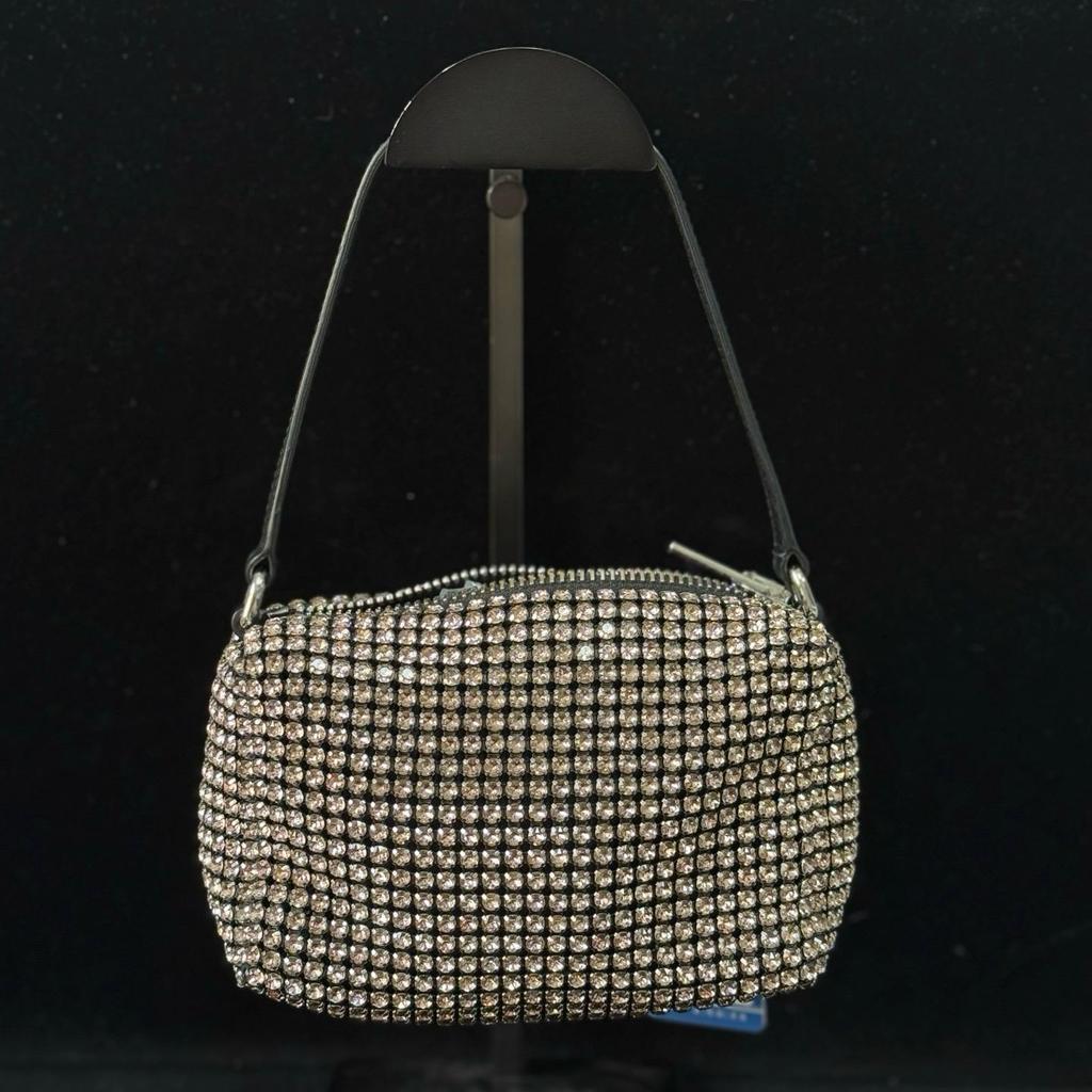 [Pre-Owned] Heiress Pink Diamond Zipper Closure Leather Nylon Shoulder Bag - Very Good #IAKQB5