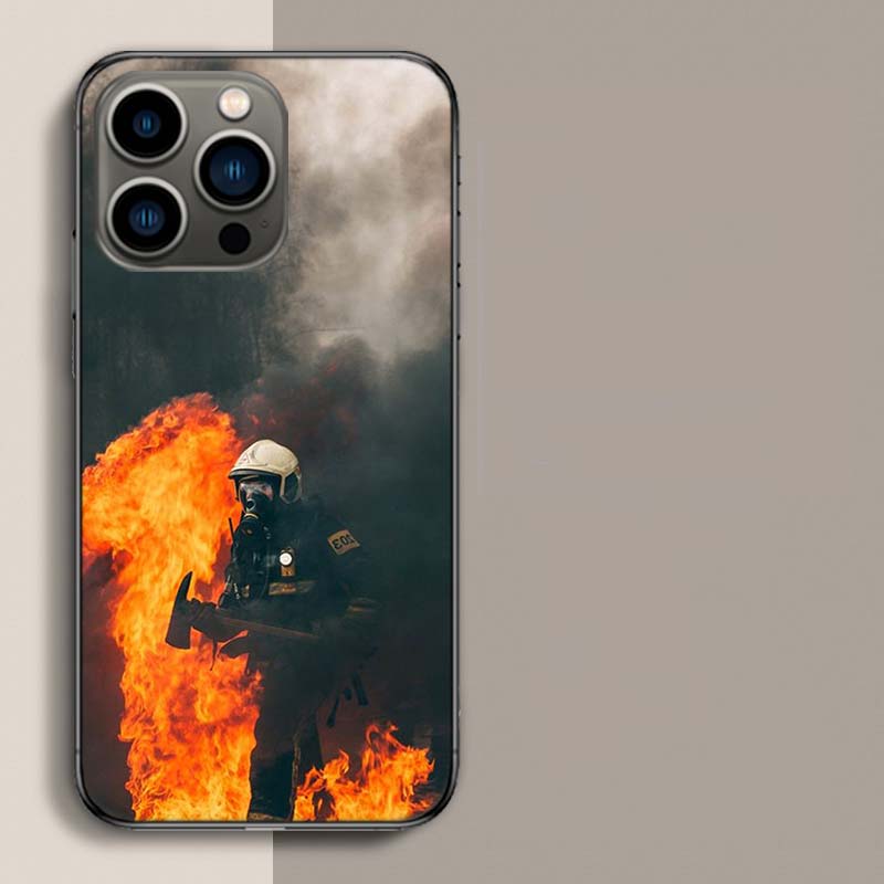 Firefighter Heroes Fireman Phone Case For Apple Iphone 16E 16 17 Pro Max Air 15 Pro 14 Plus 12 13 Mini Cover Cute Fundas