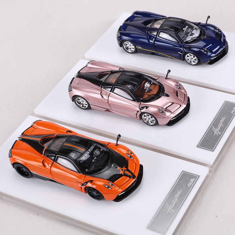 HKM 1:64 Huayra Металлическая модель автомобиля Литой сплав Может открываться дверь и капот
