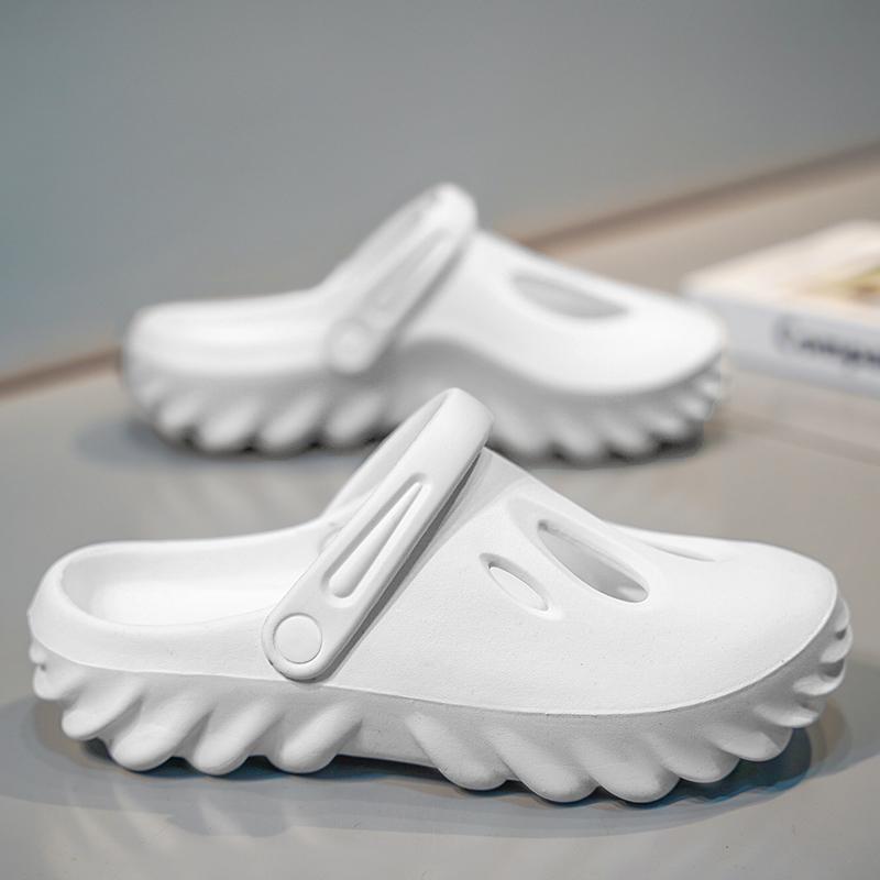 Модные летние новые нескользящие мужские повседневные тапочки Модные нескользящие пляжные удобные сандалии для дома и ванной комнаты