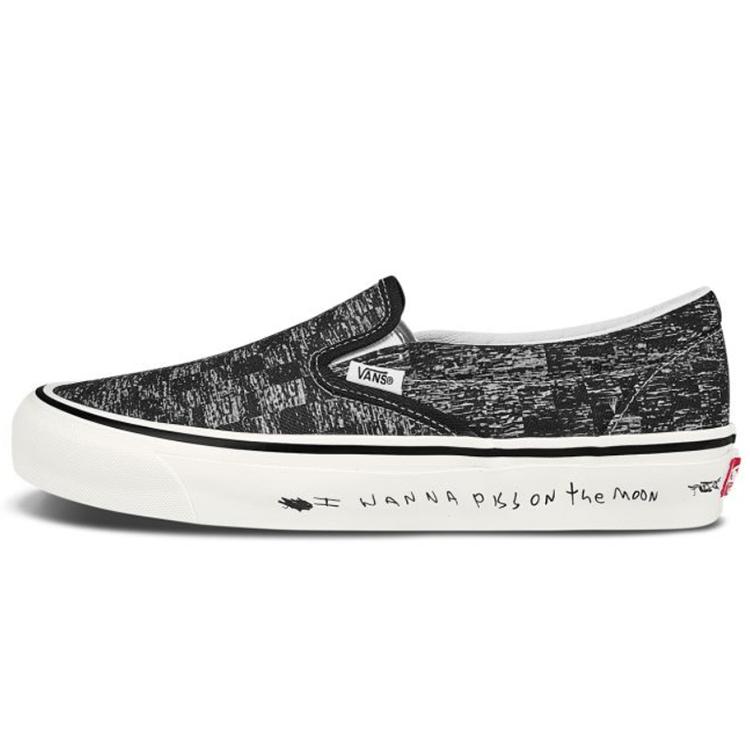 Слипоны Raised By Wolves x Слипоны Og Classic Vans Lx 'TV Static' VN0A45JK00T