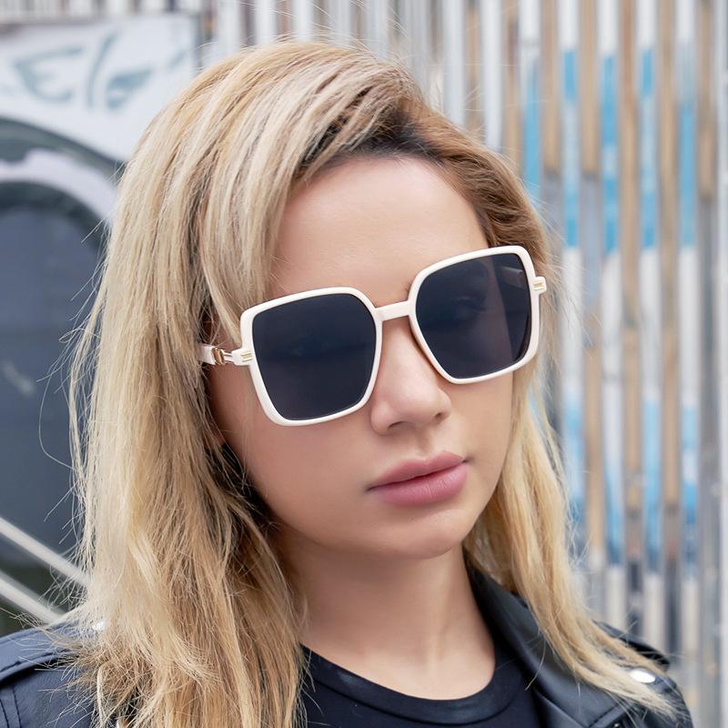 Vintage TR square sunglasses women ins large frame sunglasses women's fashion street shot