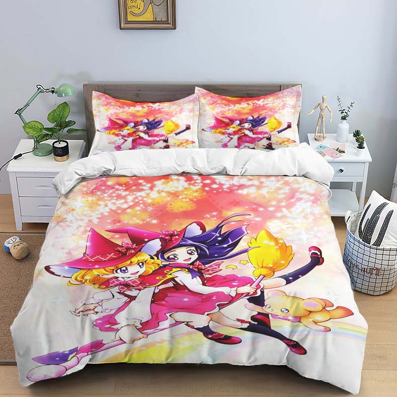 Трехсекционный постельный комплект Pretty Cure, включающий пододеяльник и две наволочки, — идеальный выбор для праздника.