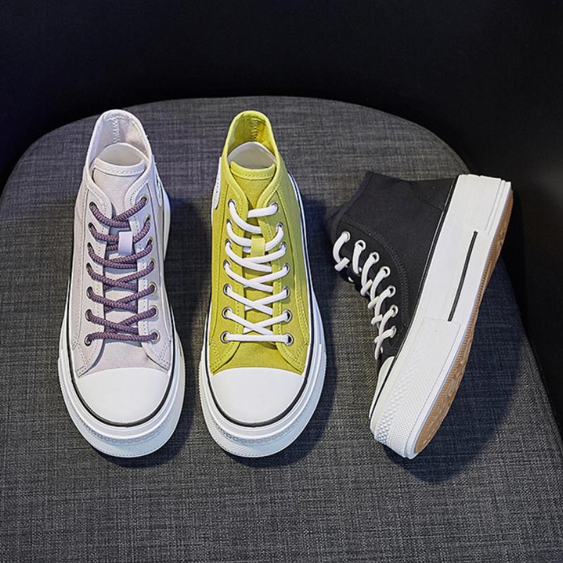 Женская парусиновая обувь осень 2022. Уличная мода. Прогулочная обувь на платформе. Дизайнерские парусиновые кроссовки.