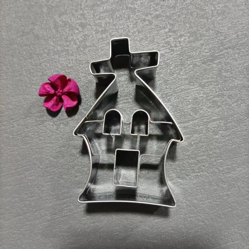 Halloween Cookie Mold Sugar Flipping Cookie Mold Stainless Steel Skull Pumpkin Cookie Cutting Cake Mold Baking Utensils