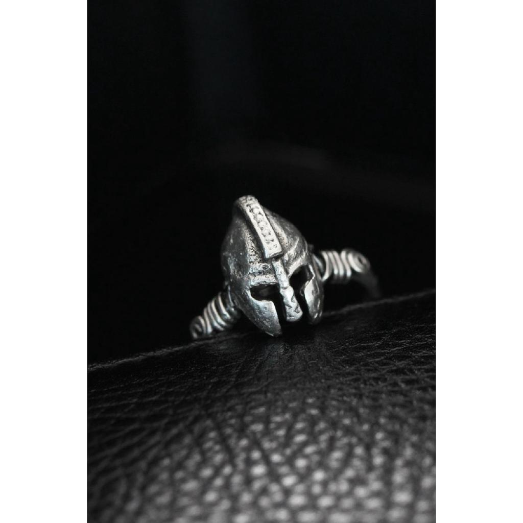 Регулируемое кольцо для шлема с антикварным посеребренным покрытием