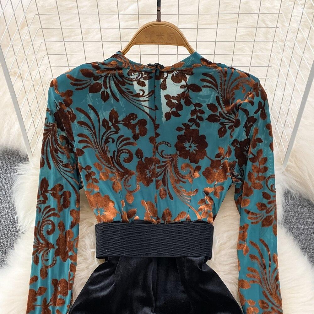 Autumn New Style of Celebrity Temperament V Neck Bronzing Printing High Waist Fold Stitching False Two Bag Hip Dress