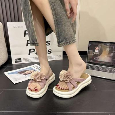 Милые шлепанцы-крестики с цветами, женские летние уличные 2025, новая корейская версия супер-феи, увеличивающие рост, крутые шлепанцы