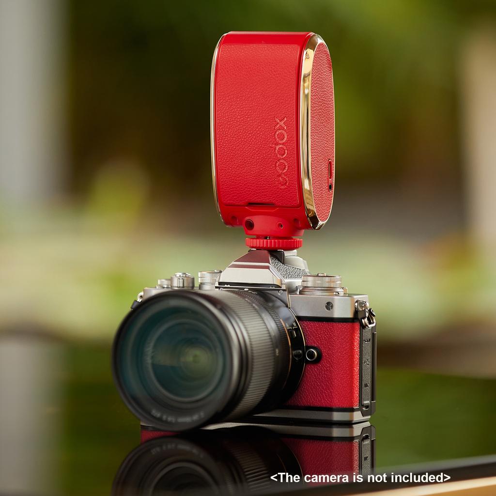 Godox Lux Senior Retro Camera Flash GN14 Color Temperature 6000K Auto & Manual Flash Modes 11-164