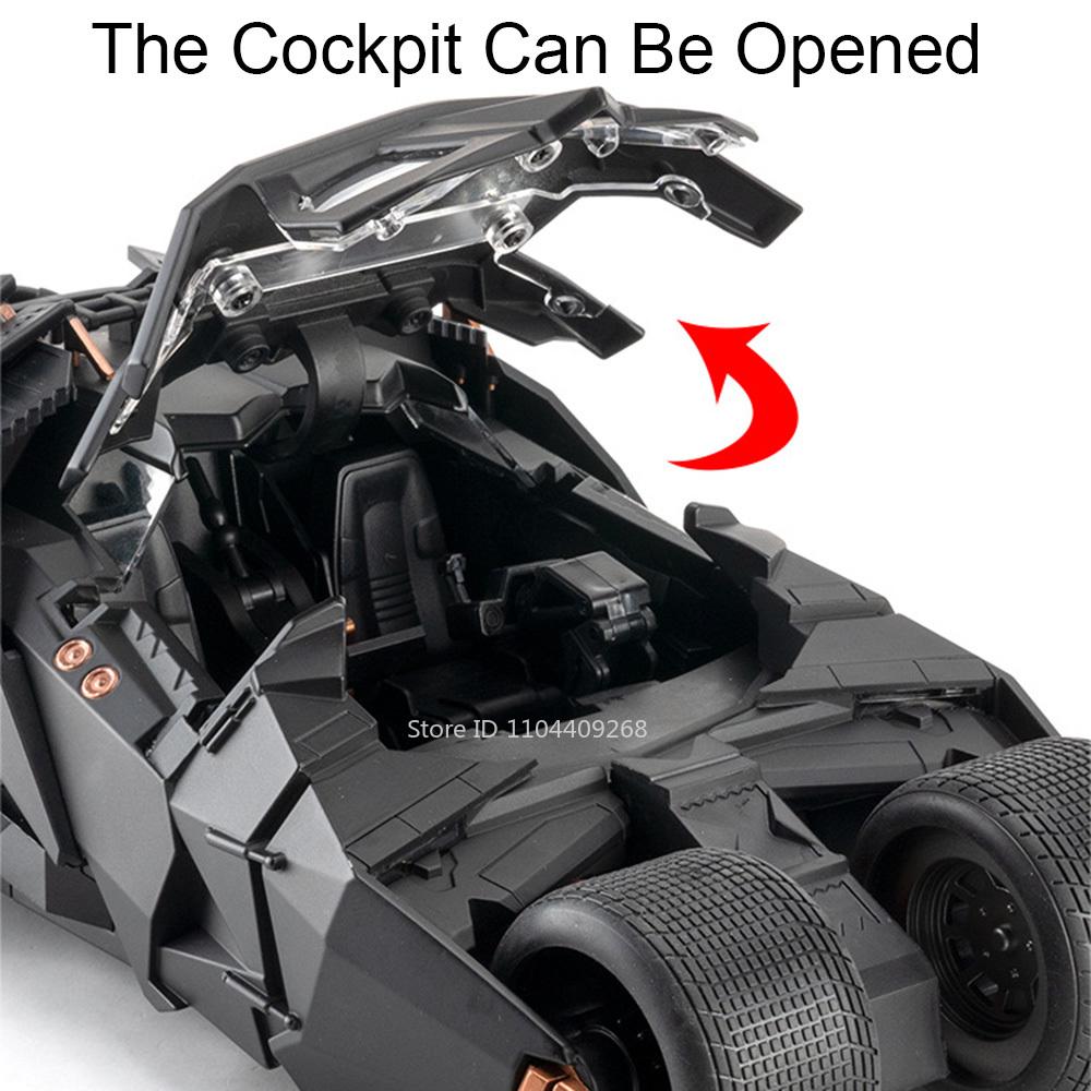1:18 Large Size The Dark Knight Trilogy Batmobile Sports Car Model Toy Sound Light Spray Shock Absorption Models Ornaments Gifts