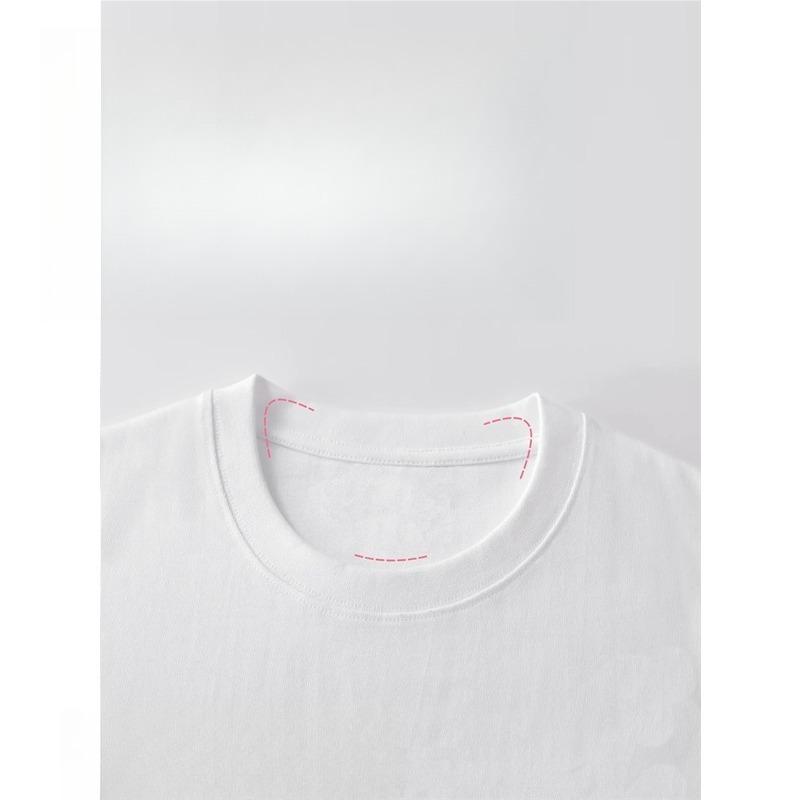 Белая футболка с графикой "Большой палец вверх" и маленькими красными флажками, с европейским размером и русским текстом. Повседневная футболка с круглым вырезом из полиэстера для мужчин с татуировками - Идеальный подарок