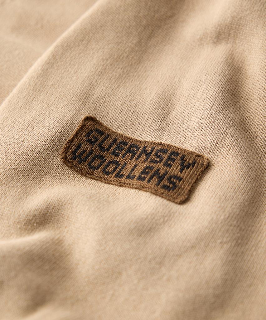 Хлопковый кардиган с V-образным вырезом Guernsey Woollens - Светлый верблюжий