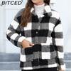 Women's Plaid Fleece Jacket with Patch Pockets Versatile Long-Sleeve Winter Fashion Casual Coat