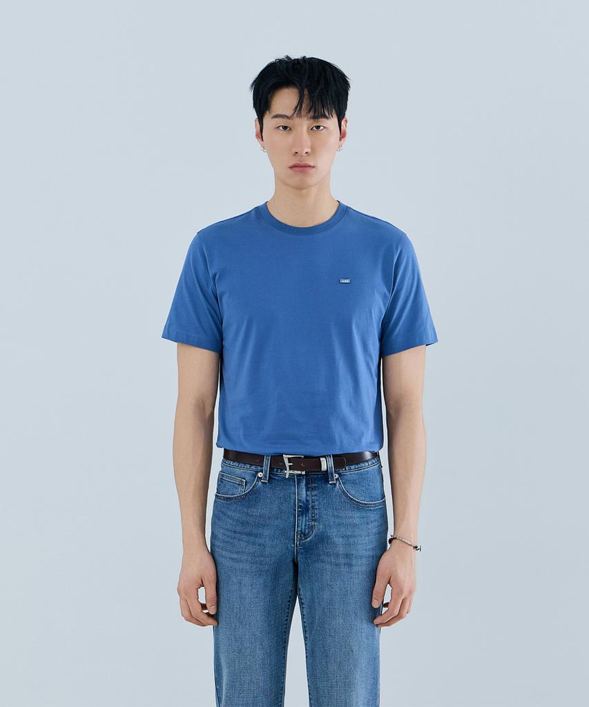 Guess [В продаже] Унисекс футболка с коротким рукавом, круглым вырезом, квадратной нашивкой, regular fit, 5 цветов Nq2Ke404 (Тип)