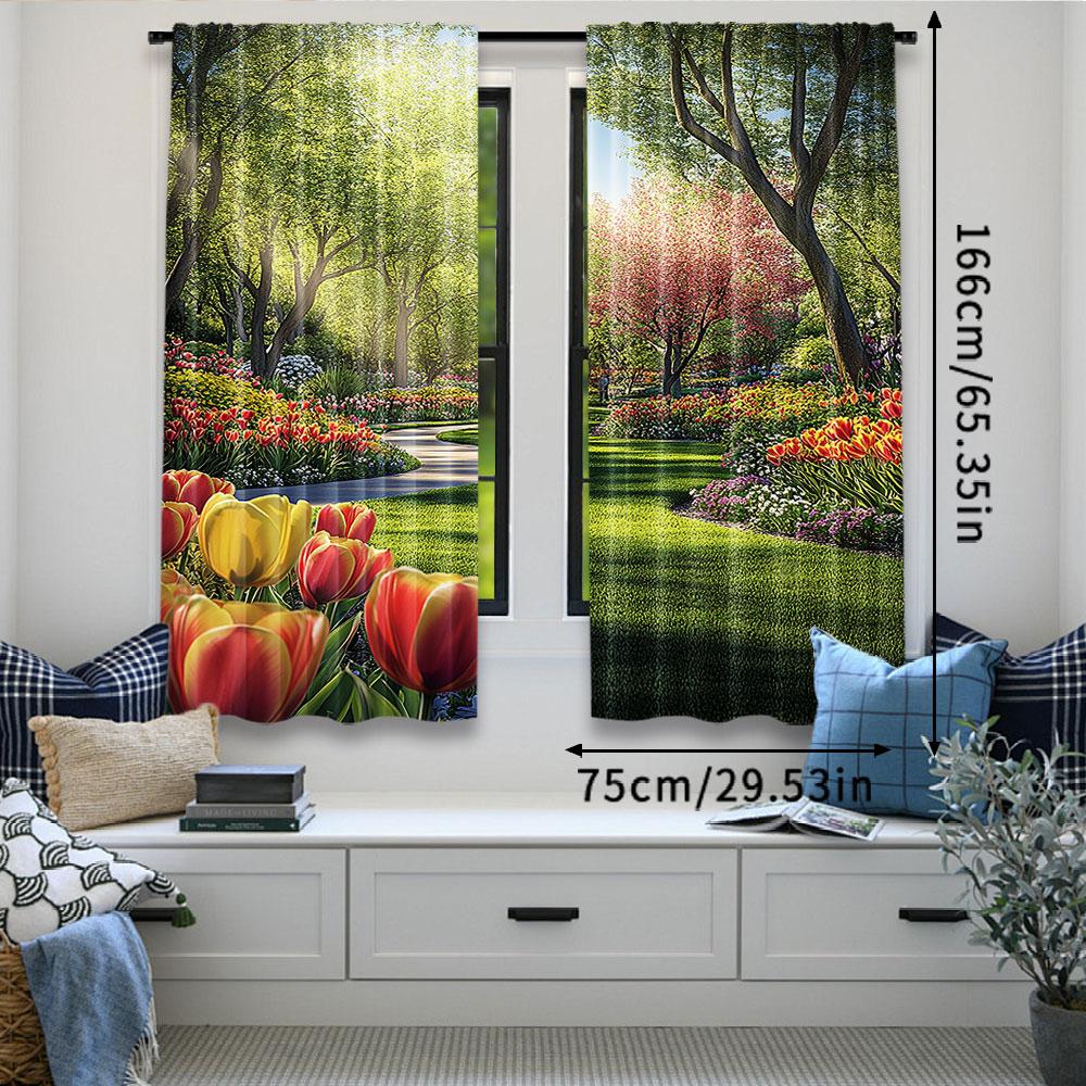 Набор из 2 садовых штор Keukenhof с разноцветными тюльпанами, деревьями, листвой. Сезон: весна. Для спальни, гостиной, зоны. Изготовлены из полиэстера