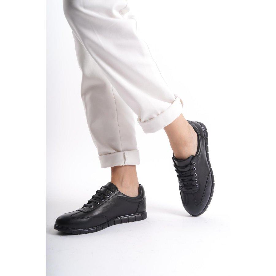 Женская удобная повседневная обувь из натуральной кожи