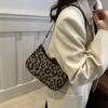 Fashionable Retro Leopard Print Pu Crescent Bag For Women Versatile Daily Use