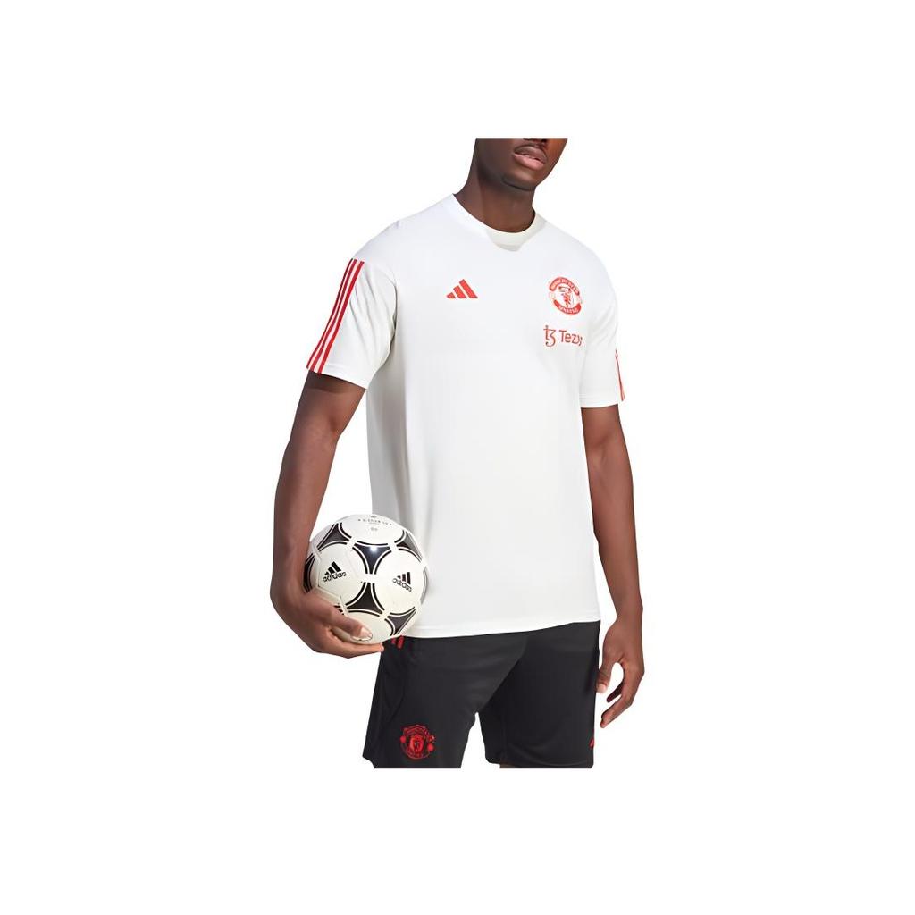 adidas Футболка Manchester United Tiro 23 Training с круглым вырезом и тремя полосками, логотип, удобная футболка с коротким рукавом, мужские топы, белая IA8488