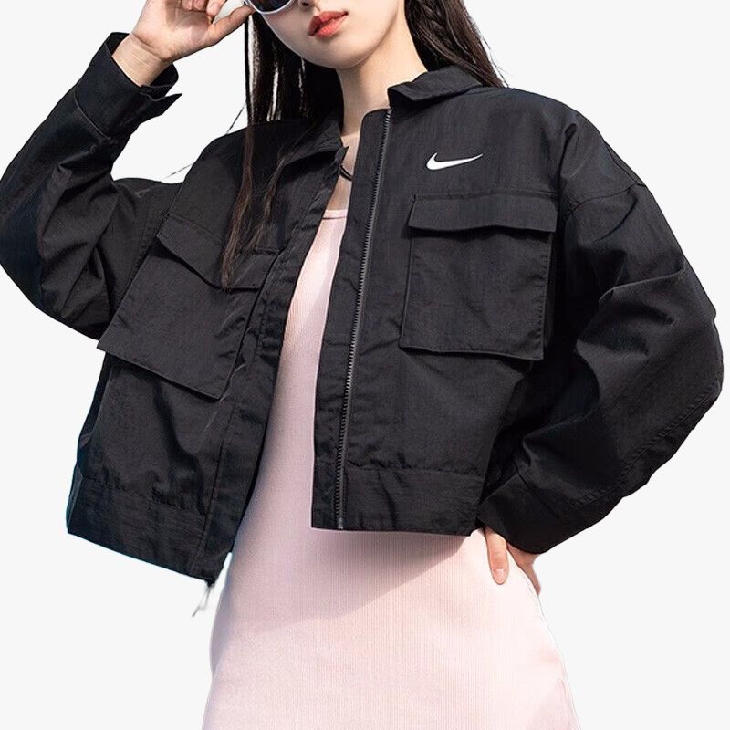 Nike SS22 Однотонная тканая короткая куртка с большим карманом, женская верхняя одежда, черная DM6244-010