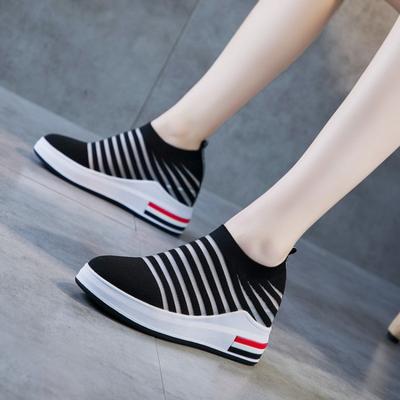 Женская обувь – Кроссовки