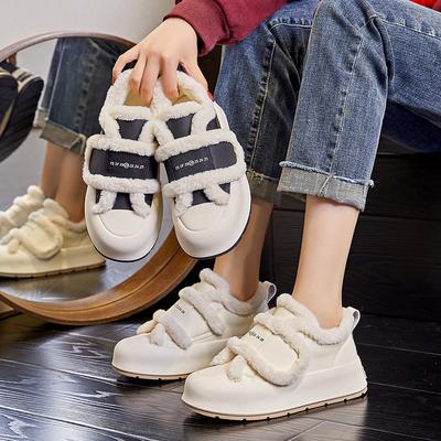 Плюшевые маленькие белые туфли женские 2025 зима новые на толстой подошве теплые на липучке женские туфли модные универсальные повседневные одинарные туфли