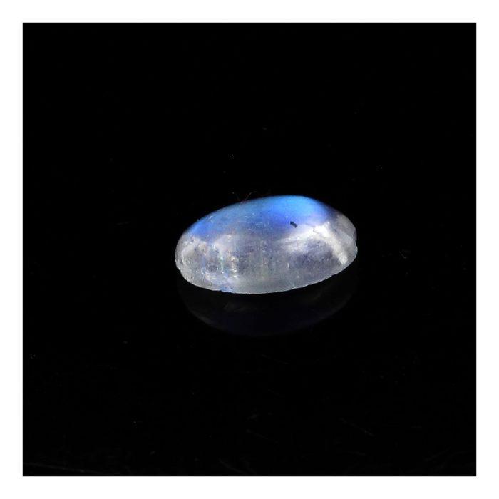 Pierres et Minéraux. Pierre de Lune. 0.38 ct. Meetiyagoda, Southern Province, Sri Lanka.