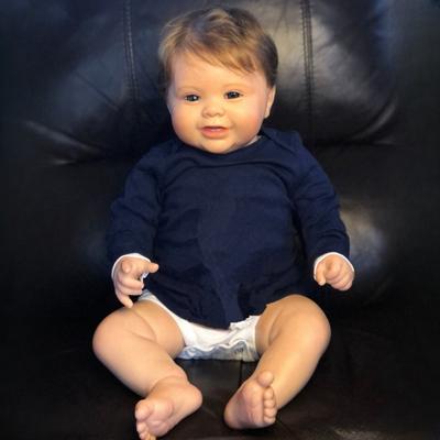 24 ''60 СМ Куклы Reborn Kodi Косплей Девушка или Мальчик Мягкая Ткань Тело PP Хлопок Фаршированная Кукла Возрождения Пухлая Милая Улыбка Кукла Игрушки для Детей Подарок