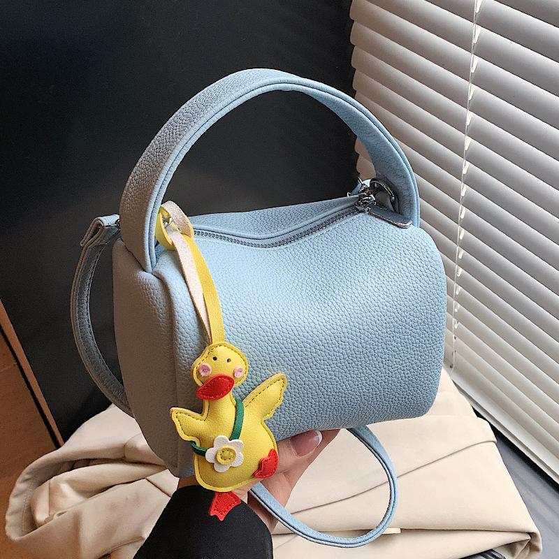 This Year, Dopamine Is Popular, Simple Lychee Pattern Portable Pillow Bag, Casual Versatile Commuter Fashion Messenger Women's Bag.