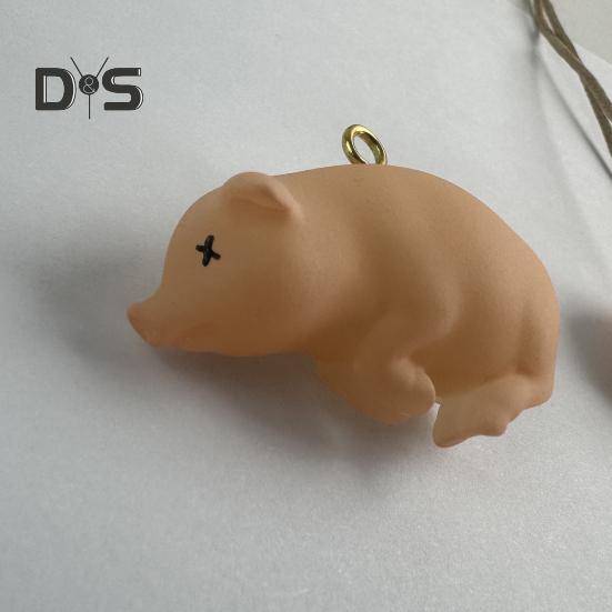 Милая подвеска в виде свиньи, украшение для салона автомобиля, забавная, меняющая цвет жареная свинья, подвеска в виде поросенка, автомобильный аксессуар для зеркала заднего вида