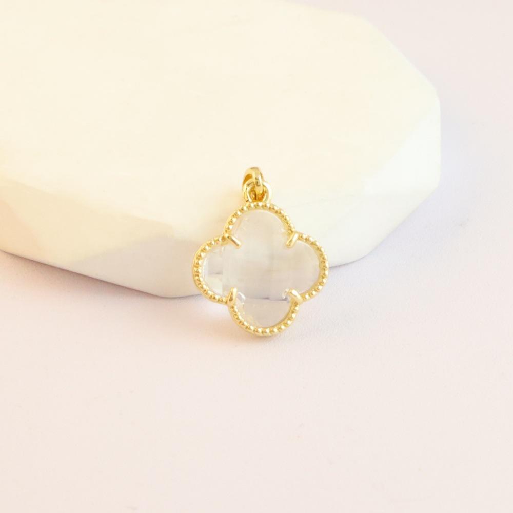 Elegant Copper Fox Gourd & Four-Leaf Clover Necklace with Zircon & Butterfly Accents for Women.