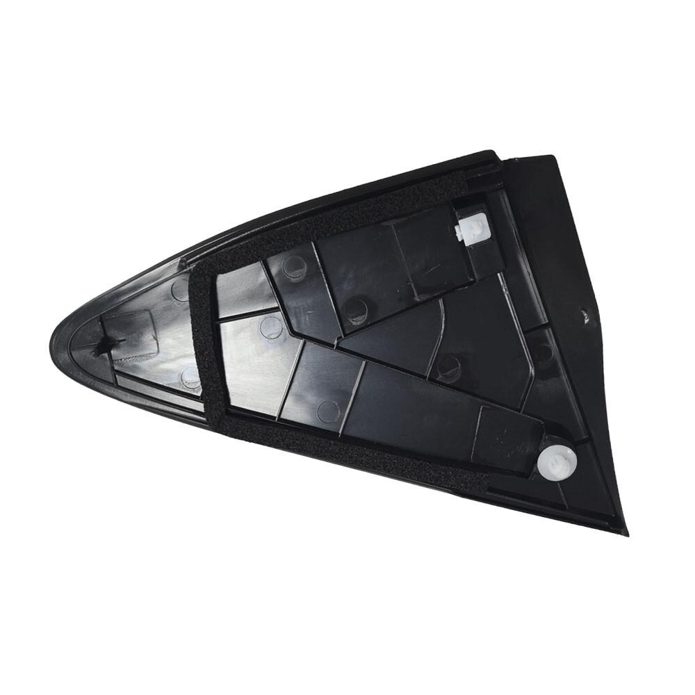 Накладка треугольной формы на зеркало заднего вида с левой стороны для Toyota Yaris LE 2015-2017