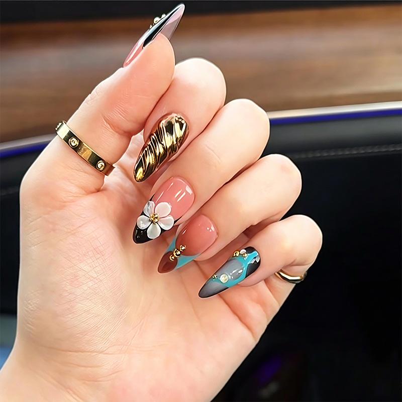 Wearable Nails Ins Popular Almond Nail Cat Eye Manicure Patch Gilt Dotted Diamond Pearl High-end Wearable Nails