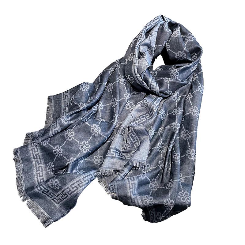 Stylish and simple striped printed long scarf Korean version of women's travel photography daily matching thin shawl double-sided scarf