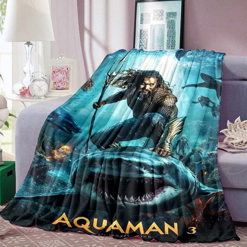 The Aquaman fantasy movie-themed cartoon blanket is perfect for naps, sofas, living rooms, offices, bedrooms, and other similar