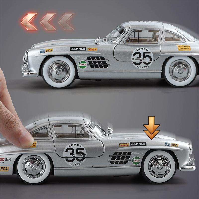 Новый 1:24 Benzs 300SL Track Version Alloy Car Model Diecast Metal Toy Classic Vehicles Car Model Simulation Sound and Light Kids Gift