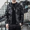Куртка из кожи с капюшоном, мужская, осенняя, модная, камуфляжная, корейская версия, тонкая, из искусственной кожи, молодежная, модная, универсальная, верхняя часть