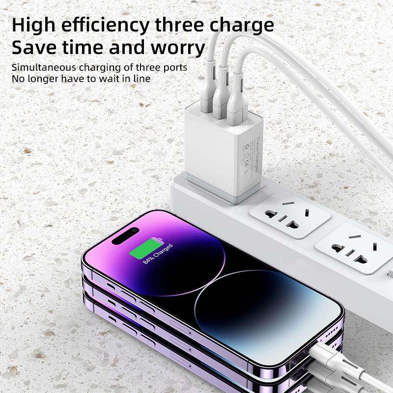 5V2A Mobile Phone Fast Charging Head, European, American and British 3USB Multi-port Charging Head Travel Charger