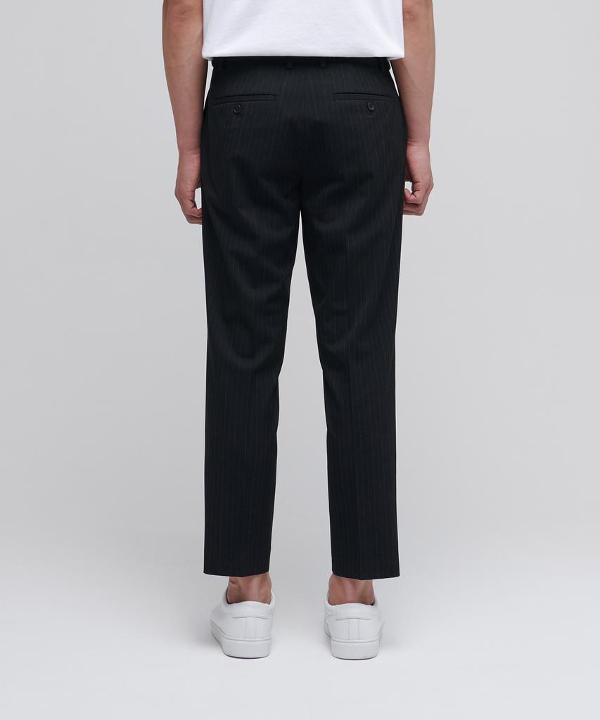 MUSINSA STANDARD Pinstripe Tapered Hidden Banding Crop Slacks [Black]