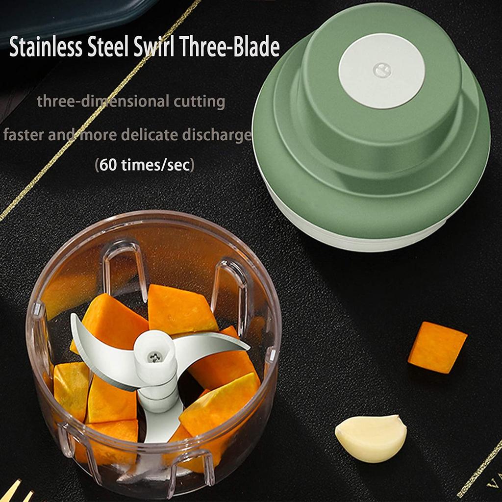 Mini Food Chopper ,250ML Portable Garlic Chopper with USB Charging Function, Mini Food Slicer for Onion Vegetables Chili Ginger Meat Nuts Fruit