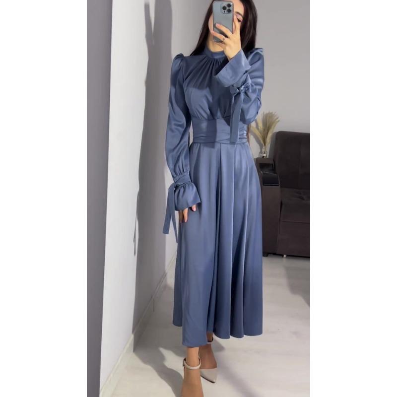 Однотонные длинные платья с длинными рукавами и завязкой на талии