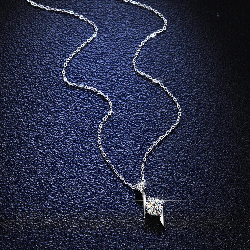 New Sparkling Real 1CT Moissanite Pendant Necklace for Woman S925 Sterling Silver Diamond Neck Chain Necklaces Fine Jewelry