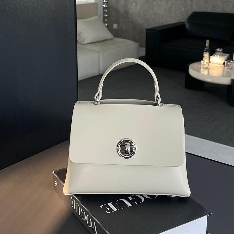 Сумка из натуральной кожи, маленькая квадратная сумка Commuter Chic Chic All-in-one Crossbody