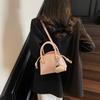 Handbag Women's New Fashion Shoulder Casual Versatile Messenger Bag