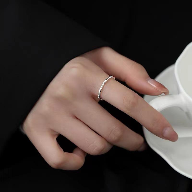 Elegant 925 Silver Plated Bamboo Design Open Tail Ring for Women
