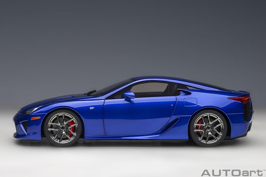 AUTOart Lexus LFA Готовое изделие 1/18 (Жемчужно-синий)