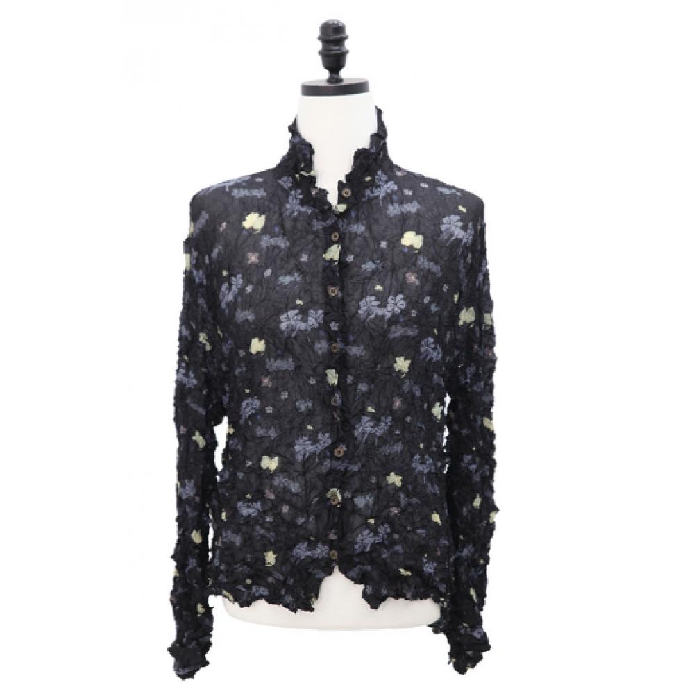 Shiz Madam Flower Placket Pleated Shirt T57498